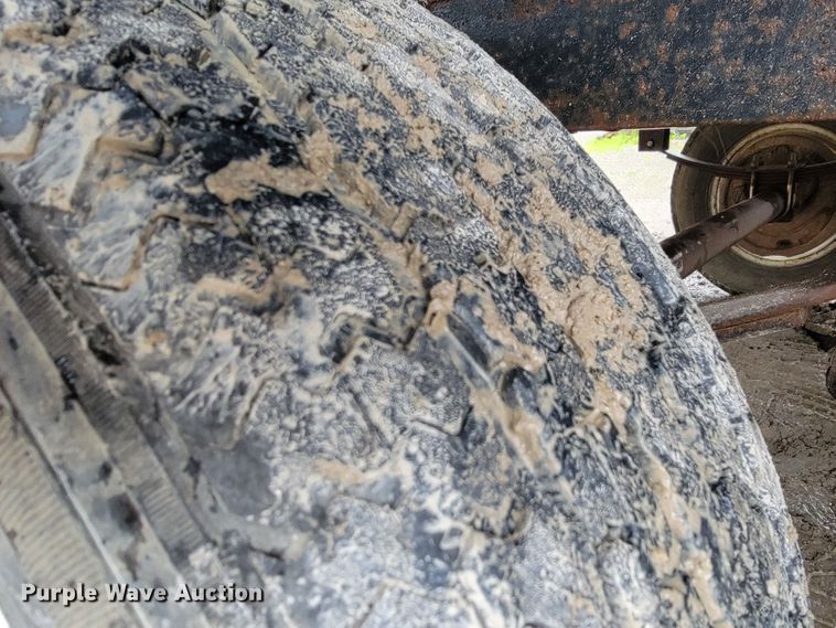 image for item DL4320 1994 Jerry James  utility trailer