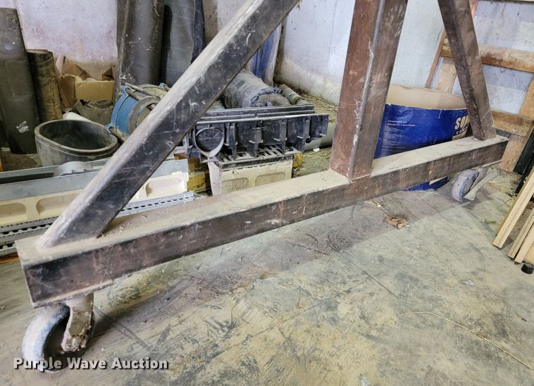 image for item DL4337 A-frame chain hoist