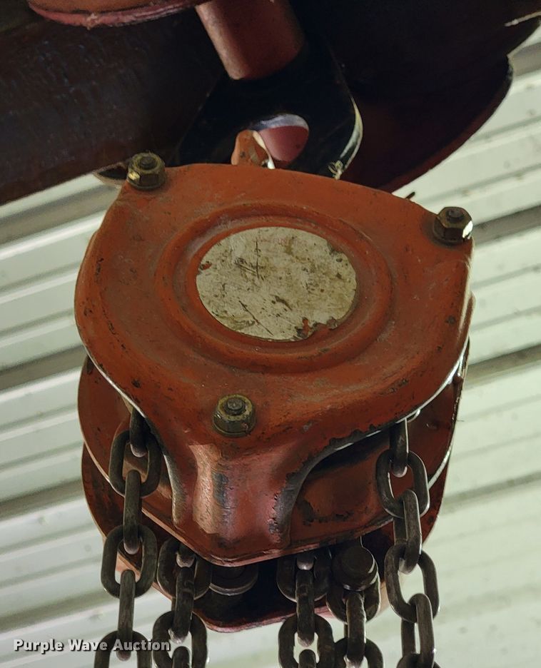 image for item DL4337 A-frame chain hoist