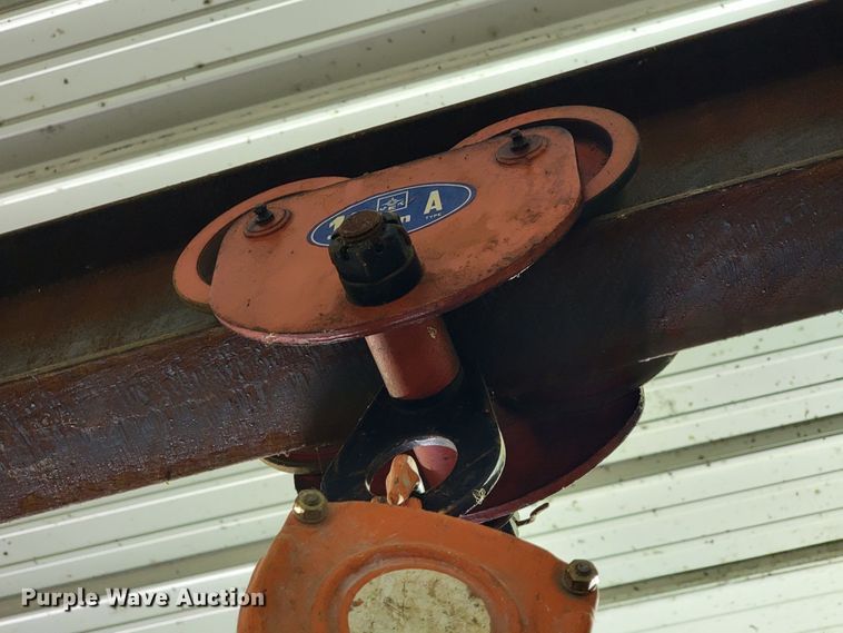 image for item DL4337 A-frame chain hoist