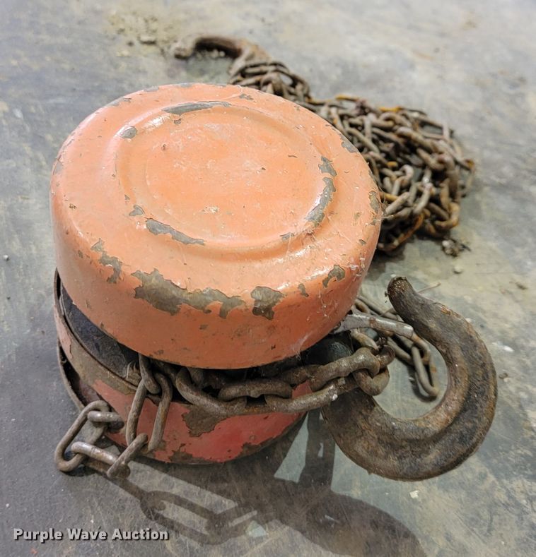 image for item DL4337 A-frame chain hoist