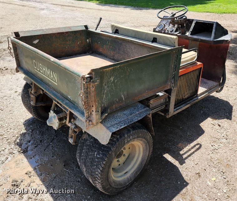 image for item DL6541 Cushman  golf cart