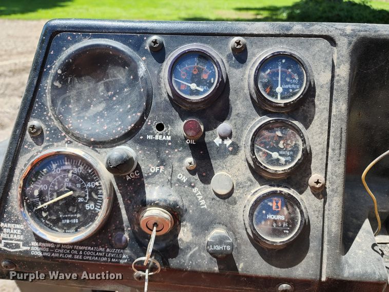 image for item DL6541 Cushman  golf cart