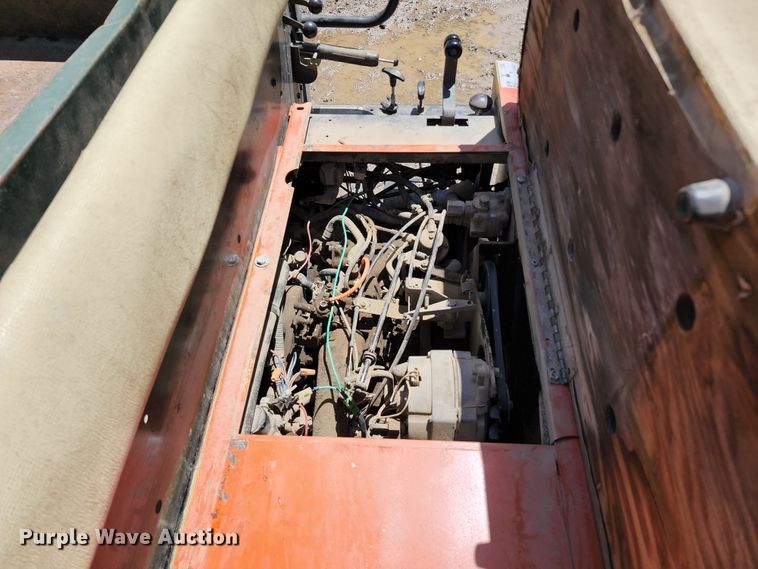 image for item DL6541 Cushman  golf cart