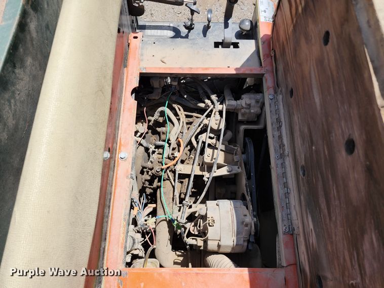 image for item DL6541 Cushman  golf cart