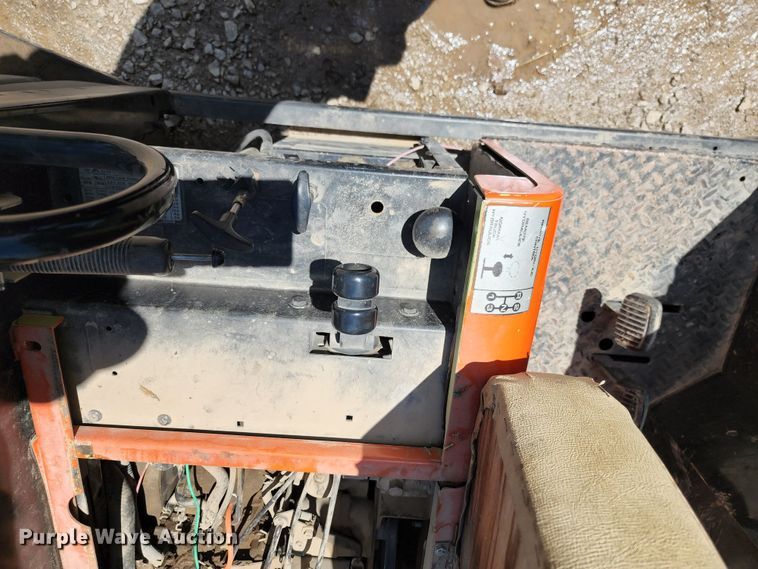 image for item DL6541 Cushman  golf cart