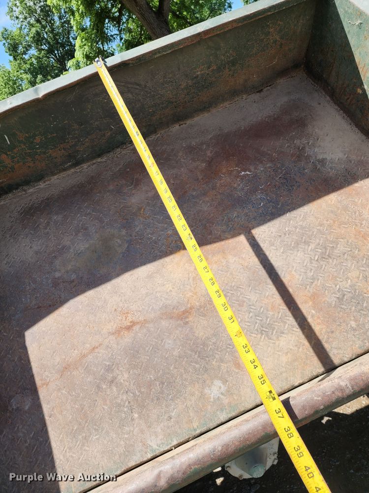 image for item DL6541 Cushman  golf cart