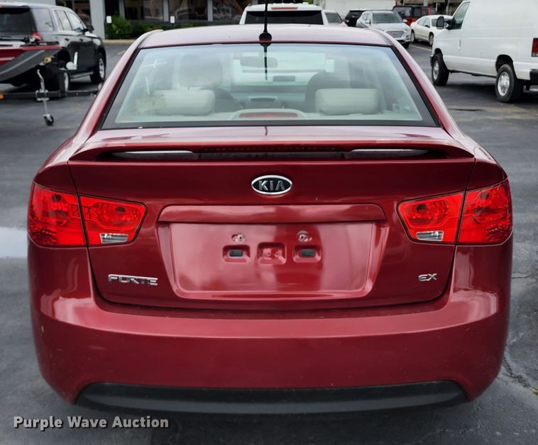 image for item DL6565 2011 Kia Forte