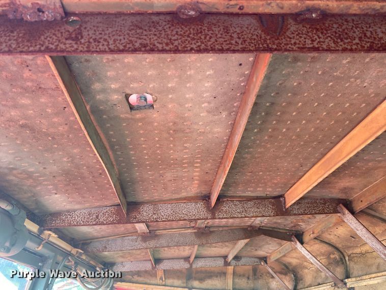 image for item DM4141 1986 Am General  fuel truck