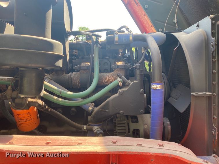 image for item DM4141 1986 Am General  fuel truck