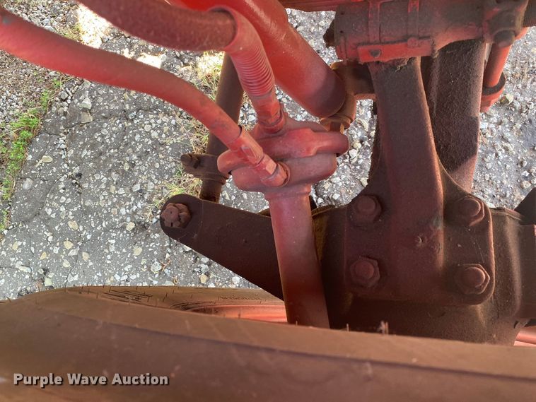 image for item DM4141 1986 Am General  fuel truck