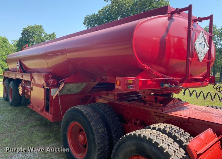 image for item DM4141 1986 Am General  fuel truck