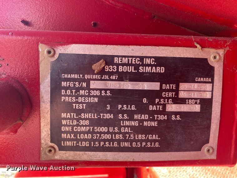 image for item DM4141 1986 Am General  fuel truck