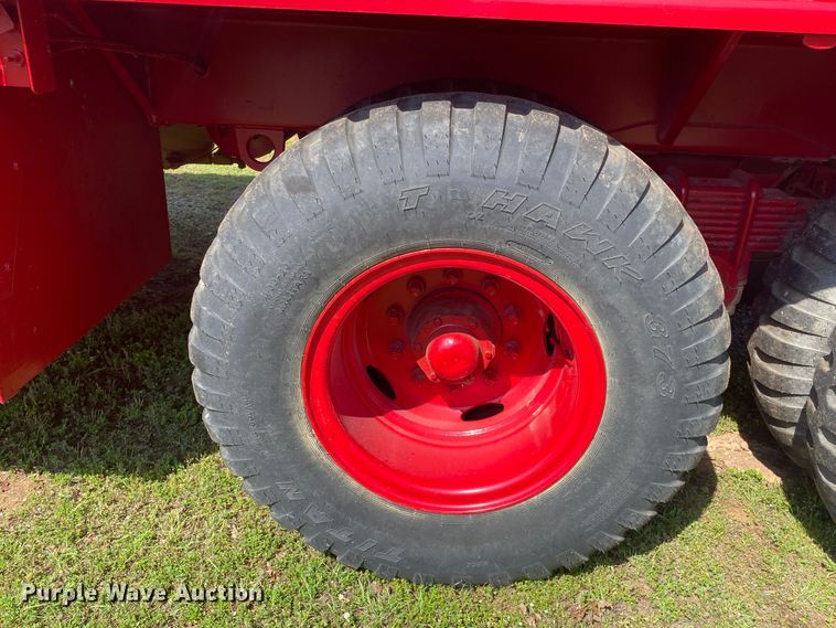 image for item DM4141 1986 Am General  fuel truck