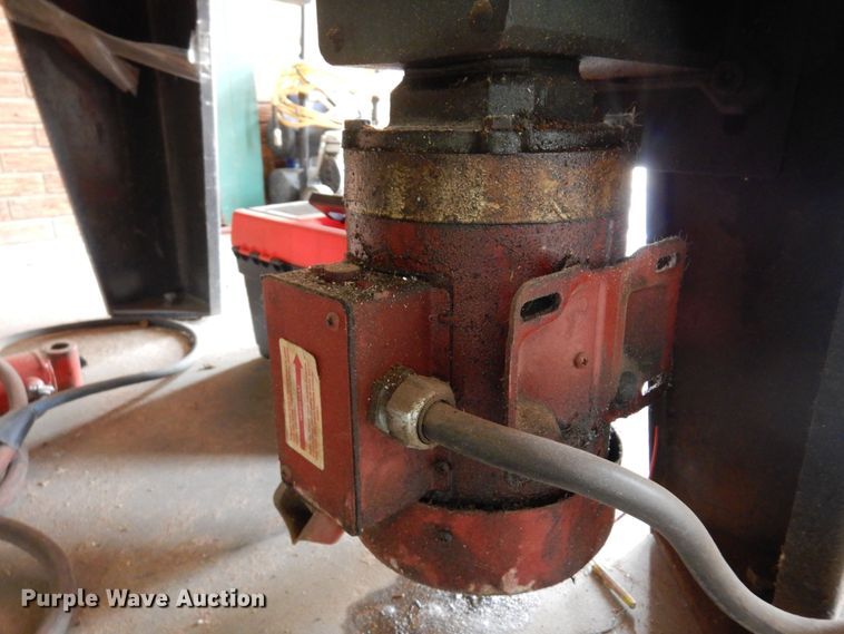 image for item DN0349 Masterform  cold form ribbed panel roll former