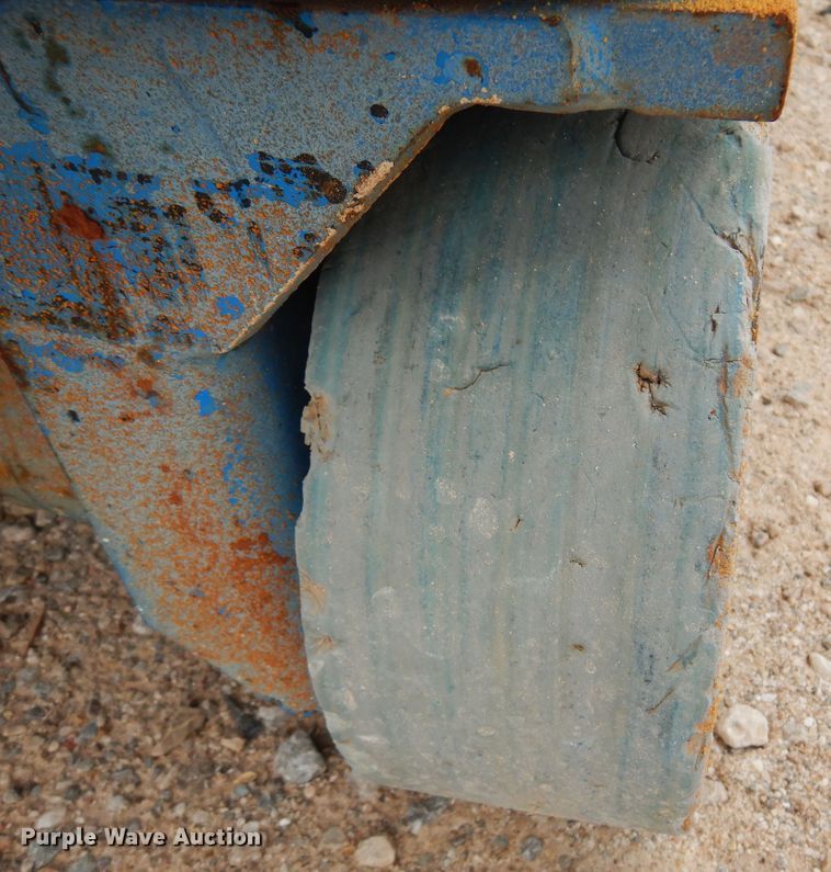 image for item DN0350 2005 Genie GS-1930  scissor lift