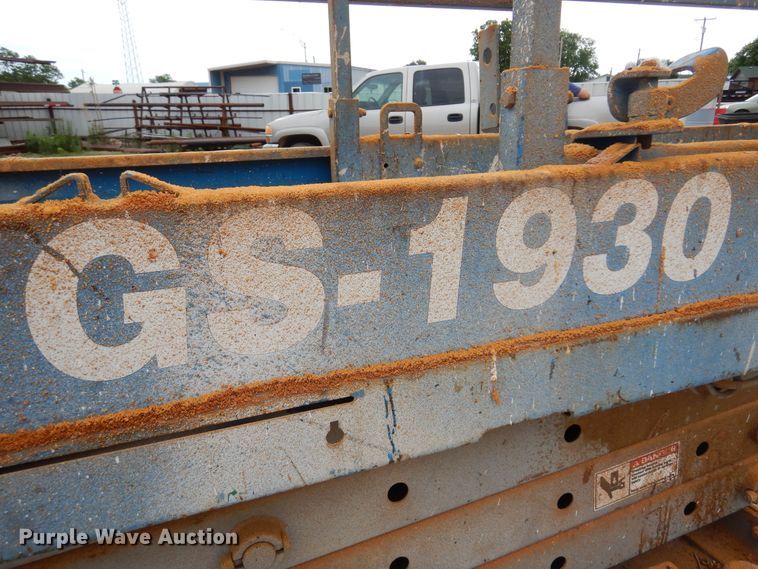 image for item DN0350 2005 Genie GS-1930  scissor lift