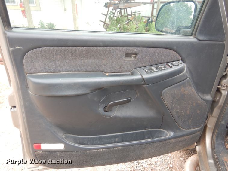 image for item DN0351 2001 GMC Sierra 1500  Crew Cab pickup truck