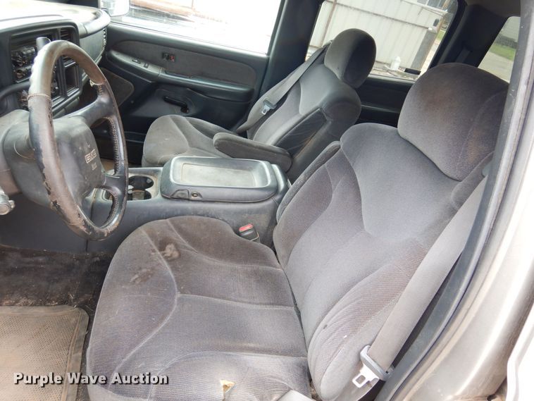 image for item DN0351 2001 GMC Sierra 1500  Crew Cab pickup truck