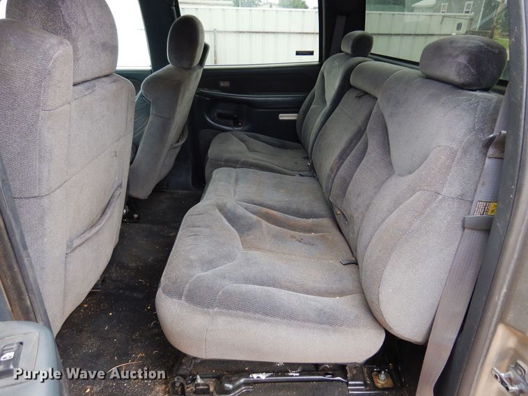 image for item DN0351 2001 GMC Sierra 1500  Crew Cab pickup truck