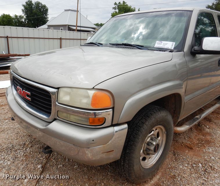 image for item DN0351 2001 GMC Sierra 1500  Crew Cab pickup truck