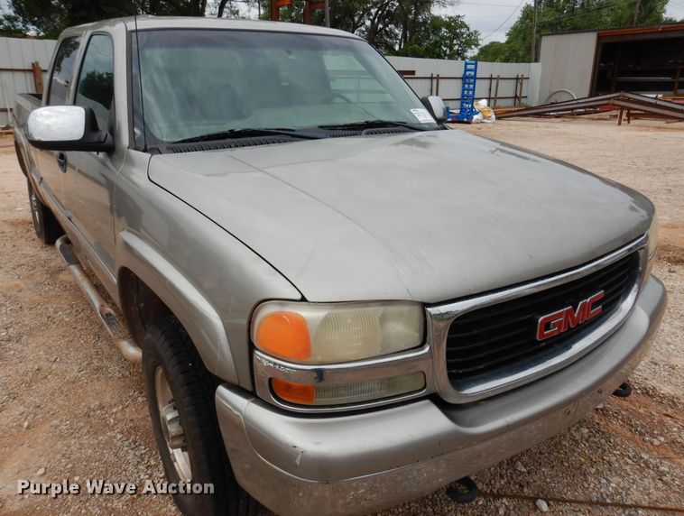 image for item DN0351 2001 GMC Sierra 1500  Crew Cab pickup truck