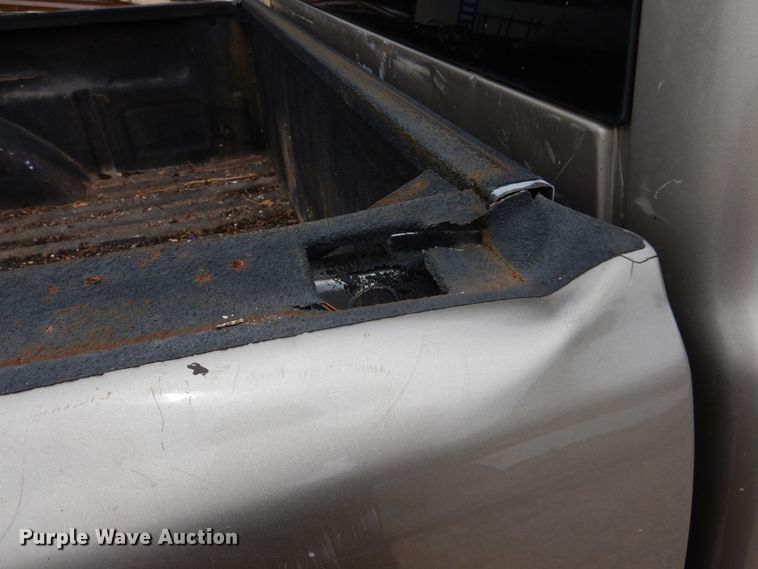 image for item DN0351 2001 GMC Sierra 1500  Crew Cab pickup truck