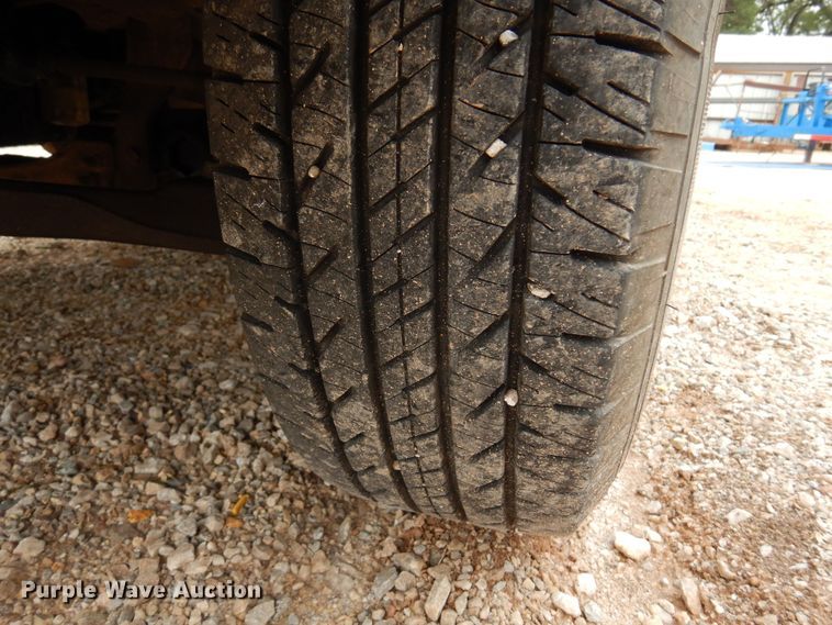 image for item DN0351 2001 GMC Sierra 1500  Crew Cab pickup truck