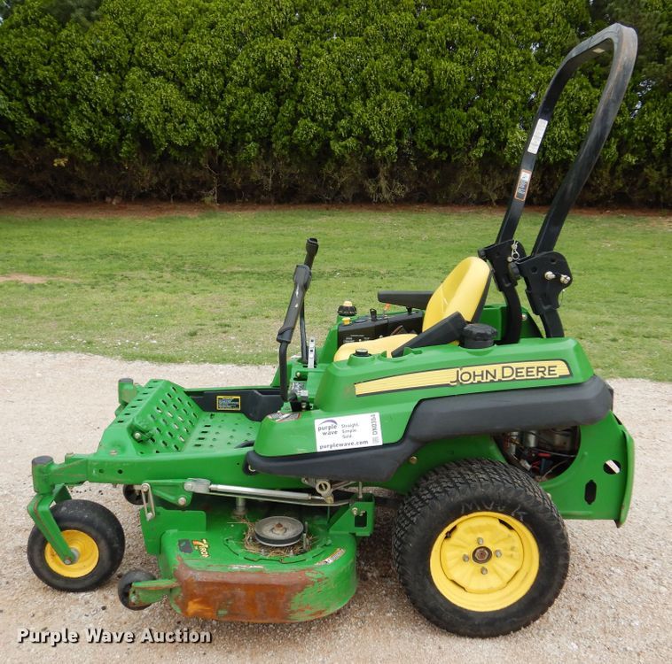image for item DN0354 John Deere ZTrak Z520A  ZTR lawn mower