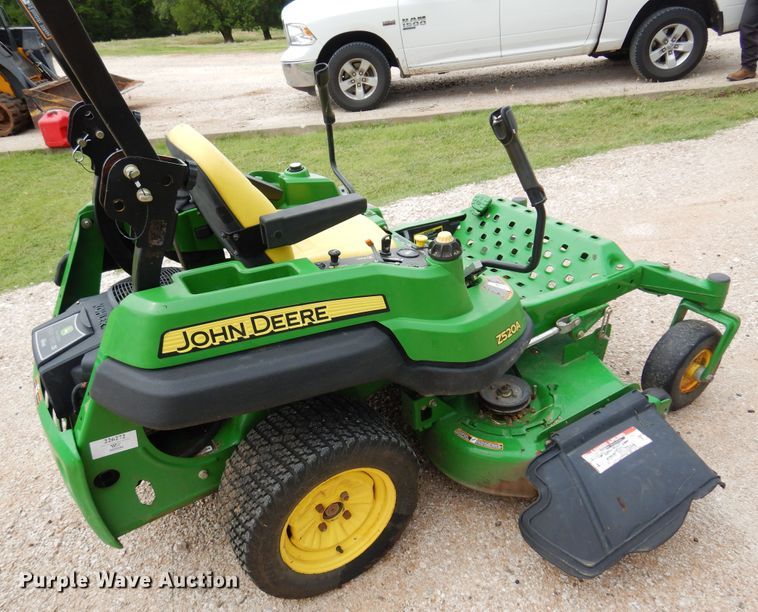 image for item DN0354 John Deere ZTrak Z520A  ZTR lawn mower