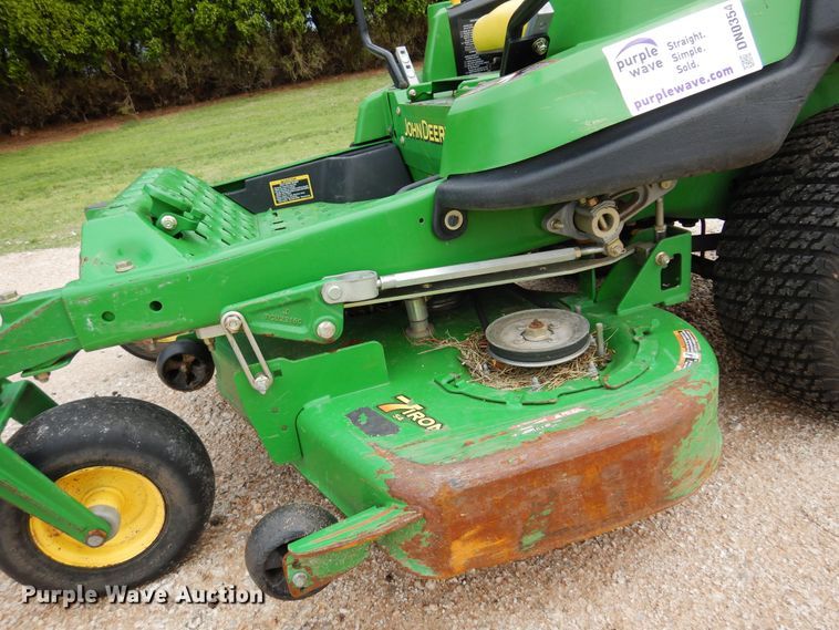 image for item DN0354 John Deere ZTrak Z520A  ZTR lawn mower