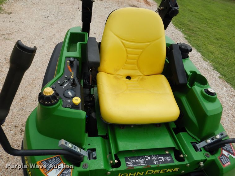 image for item DN0354 John Deere ZTrak Z520A  ZTR lawn mower