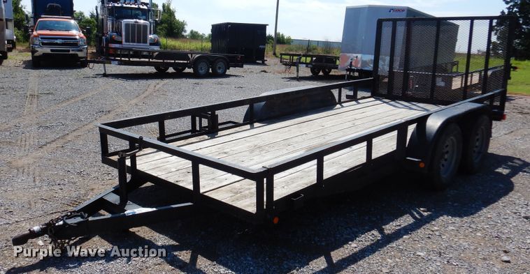 image for item DN0359 2004 Lonestar  utility trailer