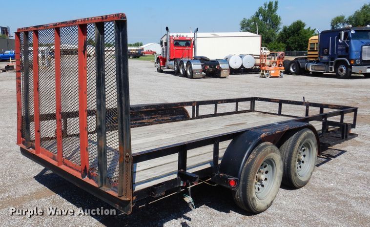 image for item DN0359 2004 Lonestar  utility trailer