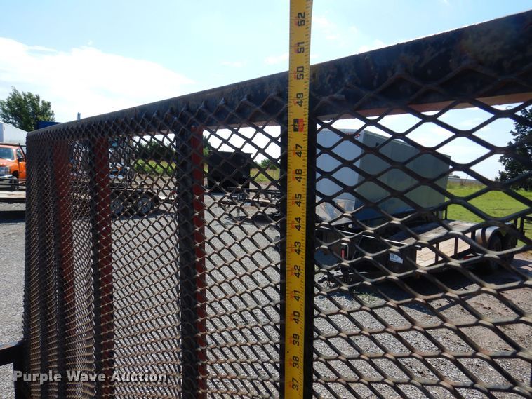 image for item DN0359 2004 Lonestar  utility trailer