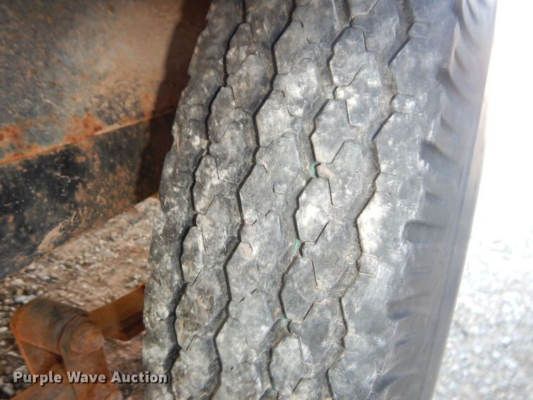 image for item DN0360 2007 Horse Creek  utility trailer