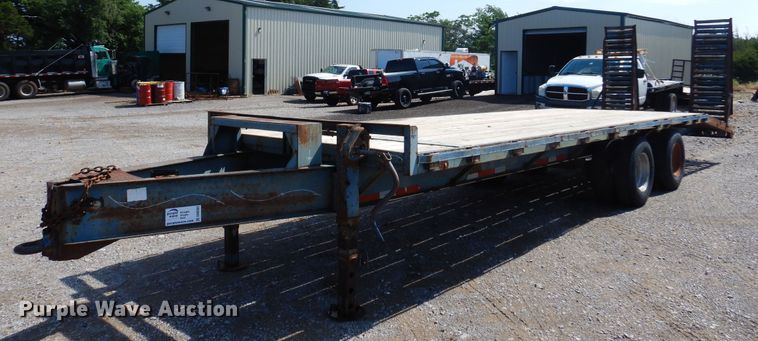 image for item DN0363 1999 Starlite  Equipment trailer