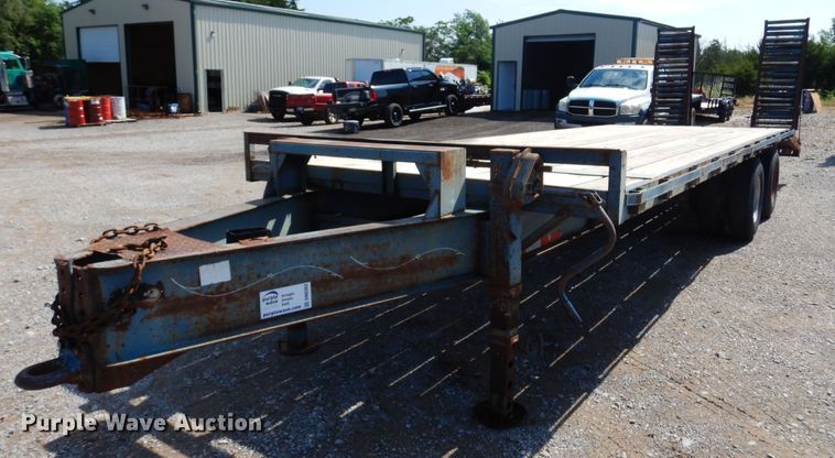 image for item DN0363 1999 Starlite  Equipment trailer