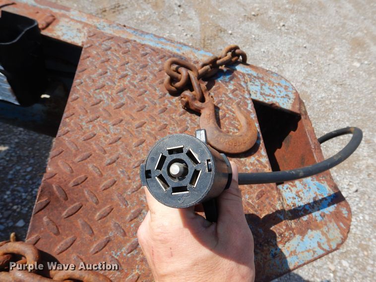 image for item DN0363 1999 Starlite  Equipment trailer