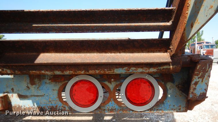 image for item DN0363 1999 Starlite  Equipment trailer