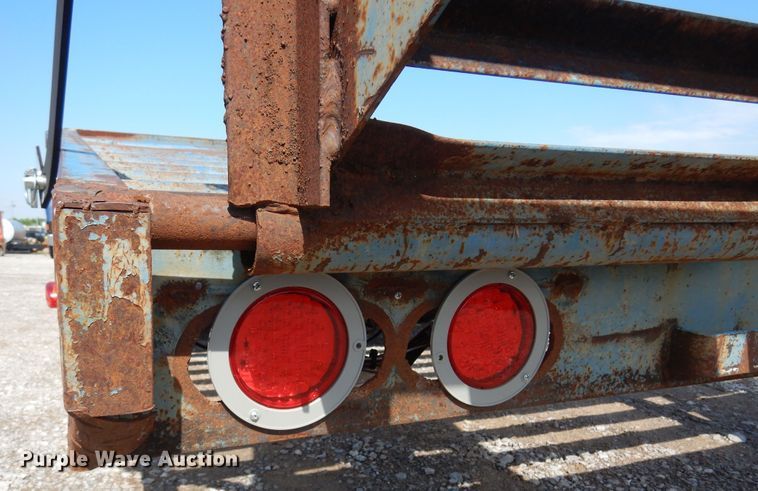 image for item DN0363 1999 Starlite  Equipment trailer