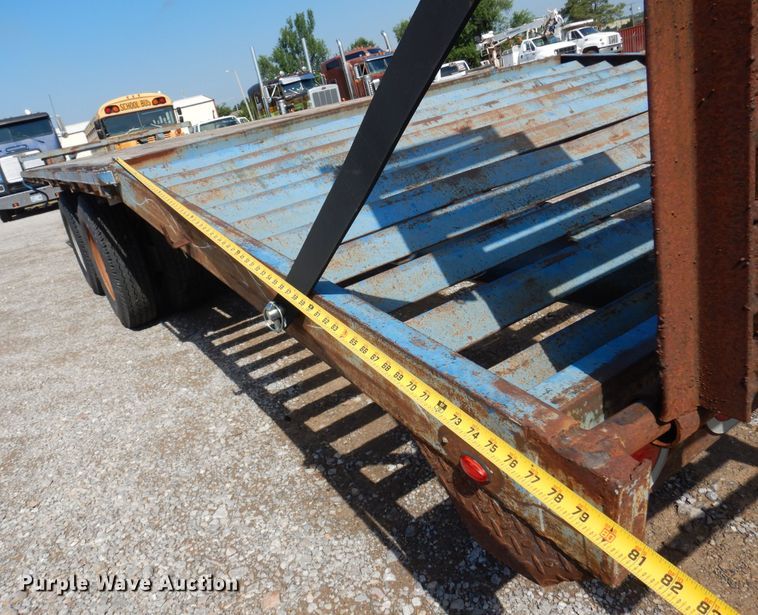 image for item DN0363 1999 Starlite  Equipment trailer