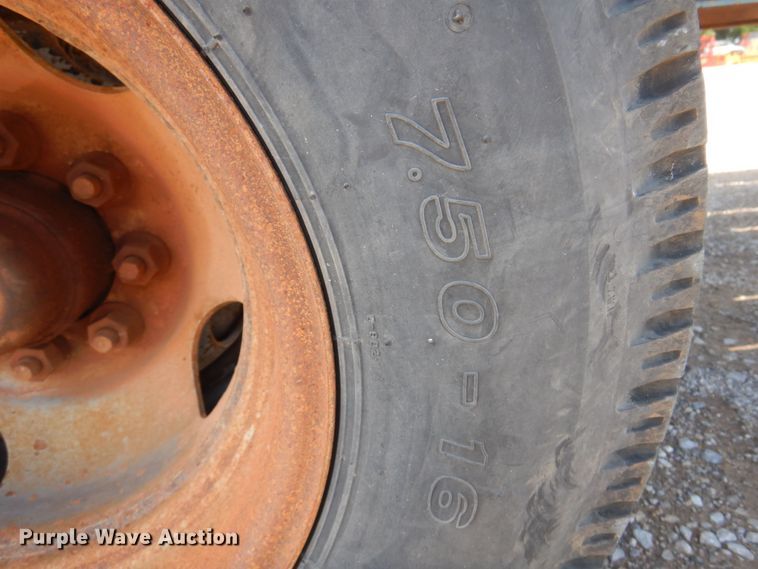 image for item DN0363 1999 Starlite  Equipment trailer