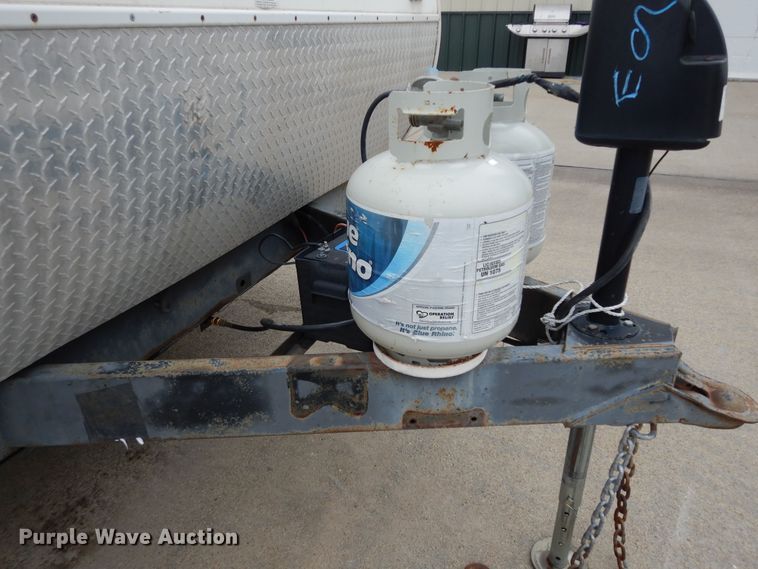 image for item DN1561 2010 Holiday Rambler Campmaster  camper