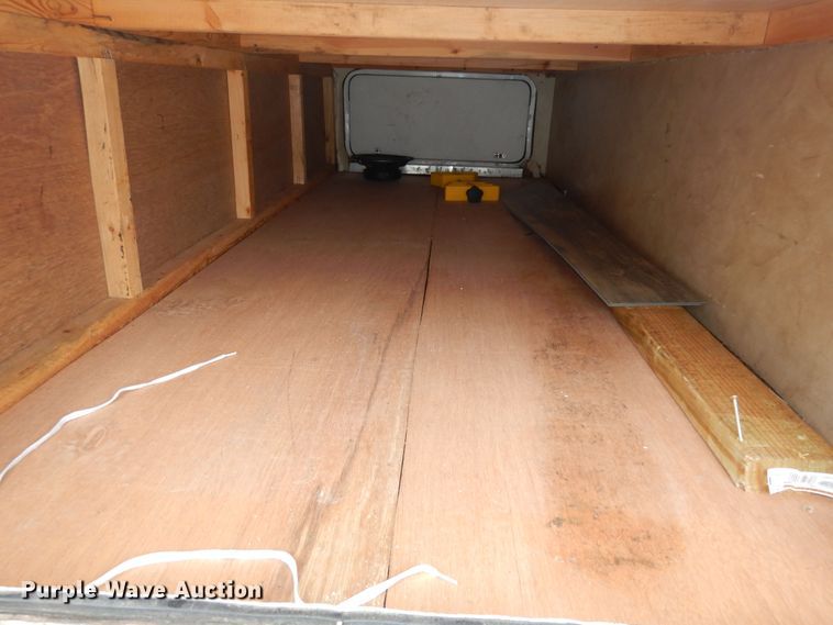 image for item DN1561 2010 Holiday Rambler Campmaster  camper