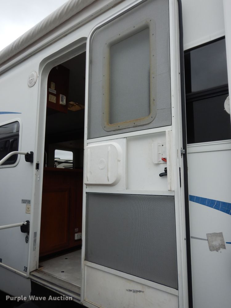 image for item DN1561 2010 Holiday Rambler Campmaster  camper