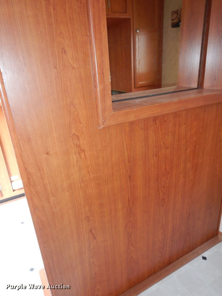 image for item DN1561 2010 Holiday Rambler Campmaster  camper