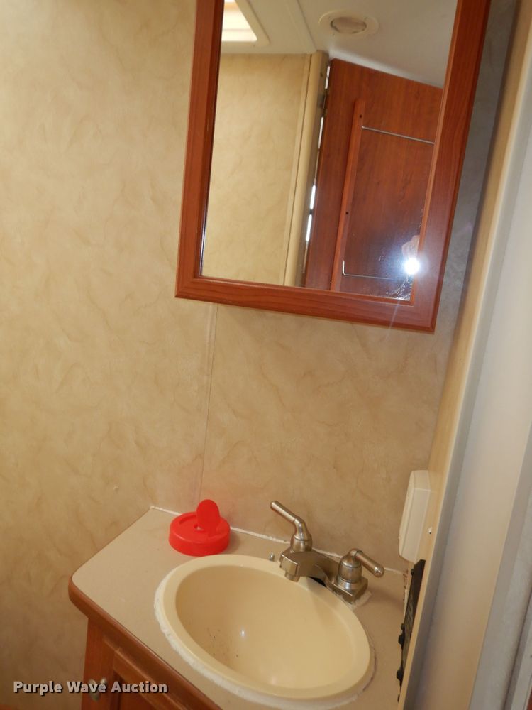 image for item DN1561 2010 Holiday Rambler Campmaster  camper