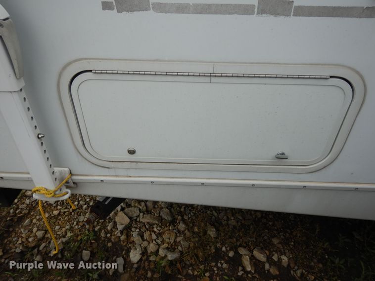 image for item DN1561 2010 Holiday Rambler Campmaster  camper