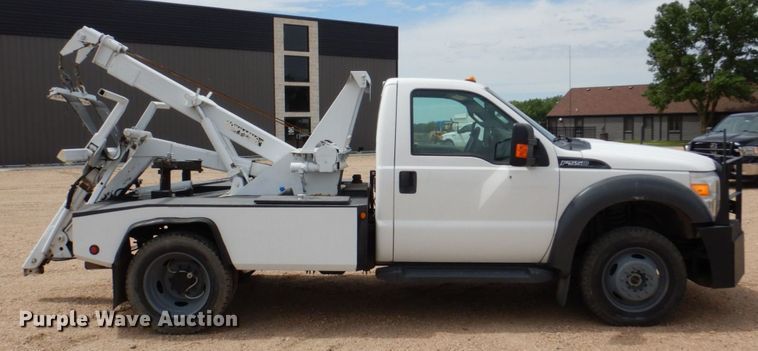 image for item DN7492 2014 Ford F550 Super Duty  tow truck